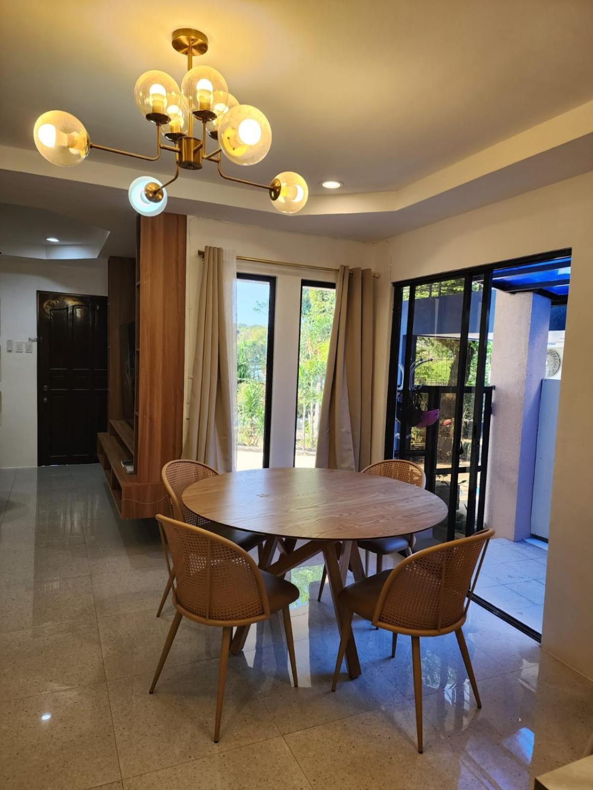 Riverduplex - Luxury Duplex At A Fair Price * Dauis