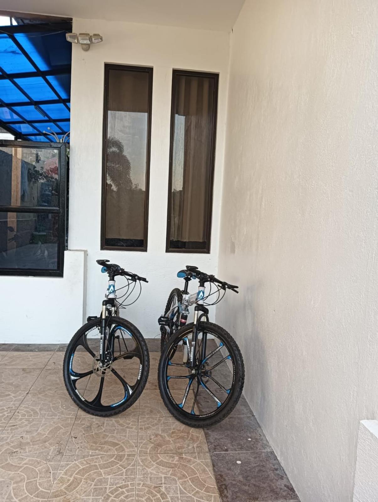 Riverduplex - Luxury Duplex At A Fair Price Apartment Dauis