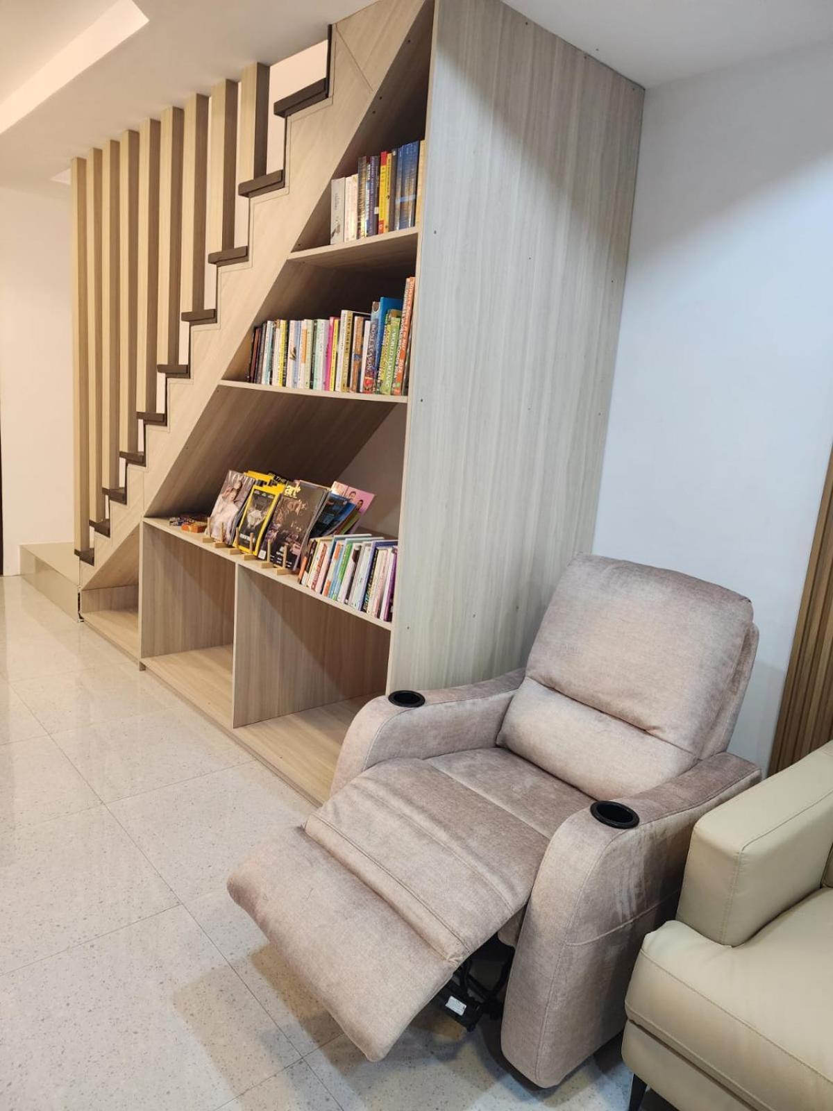 Riverduplex - Luxury Duplex At A Fair Price Apartment Dauis